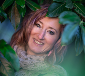 Ioana Roux: conseils en Fleurs de Bach